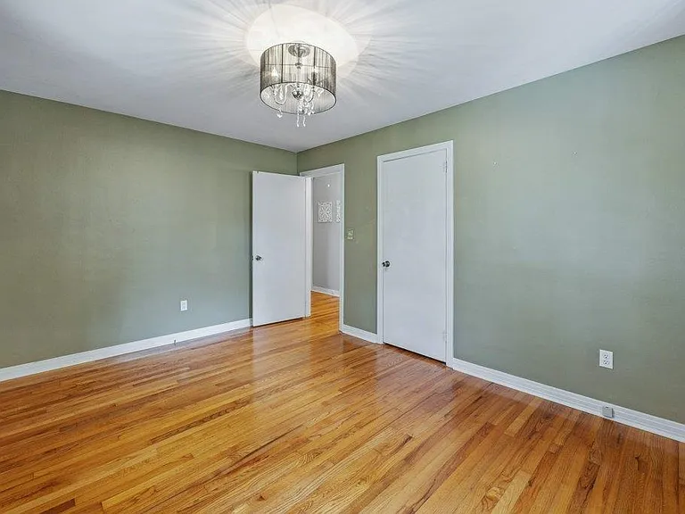 1142 Old Fort Dr — Photo 29