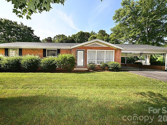 3rd image of 1740 23rd Avenue Ln NE