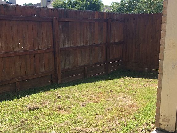 5th image of 16331 Luzerne Dr Unit A