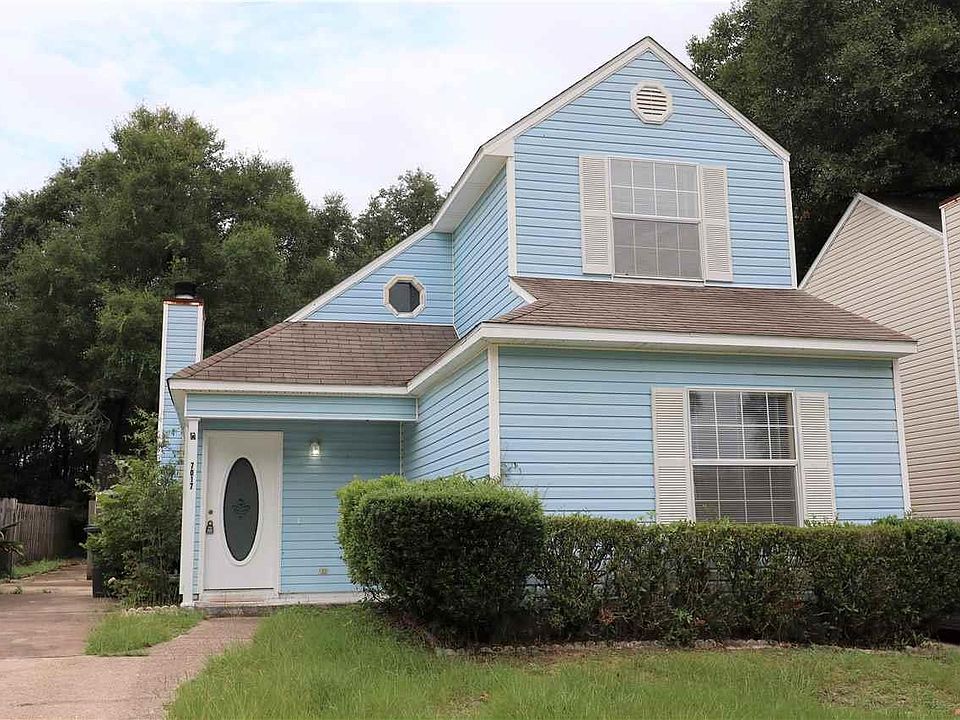 1st image of 7017 Weatherwood Dr