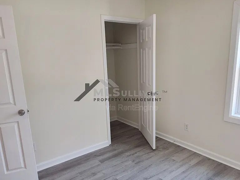 9 Fisher Pl #A — Photo 8