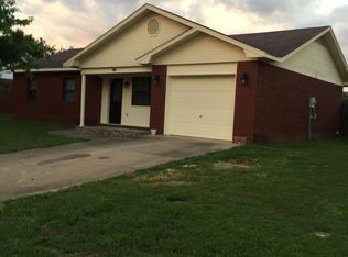 1406 N Pittsburg Ave, Russellville, AR 72801