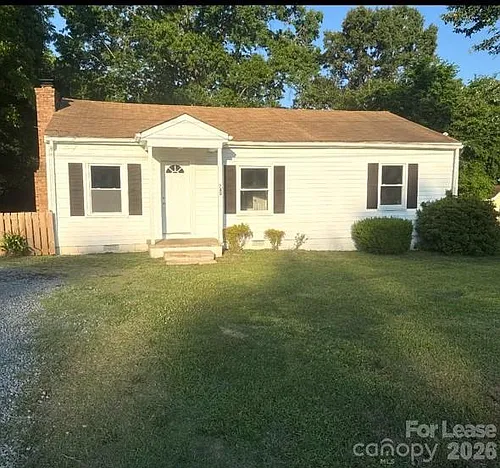 740 Log Cabin Dr Photo 1