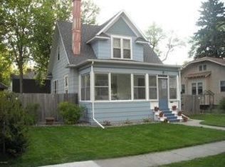 715 5th St S, Moorhead, MN 56560