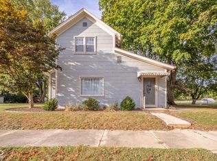 110 E Maple St, Spiceland, IN 47385