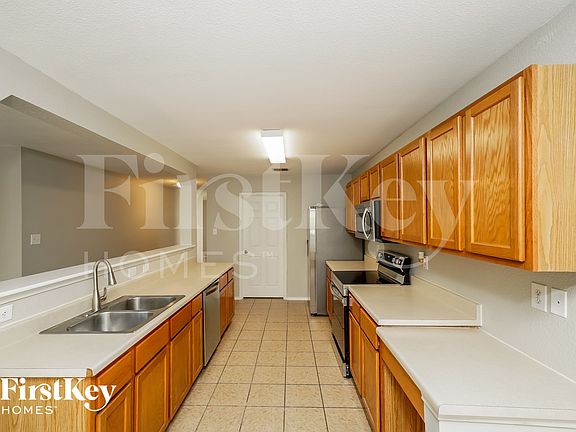5th image of 8027 Saratoga Knl