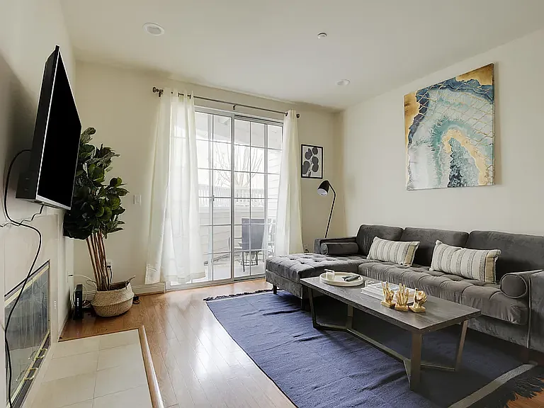 615 Arcadia Ter #101 — Photo 3