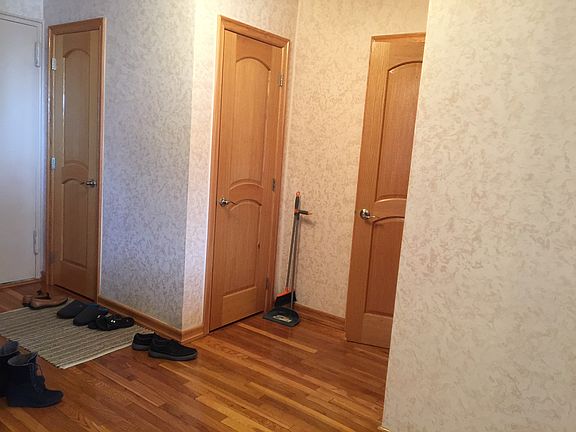 5th image of 2299 E 13th St APT 4J