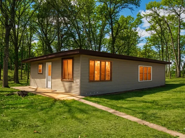 668 Shore Haven Ln Cabin 7, Hackensack, MN 56452