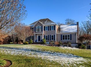 2 Granite Post Rd, Westport, MA 02790