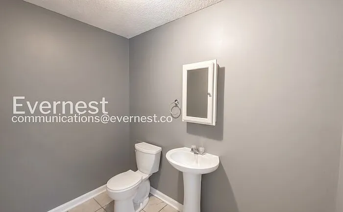 137 Jason Ct — Photo 17