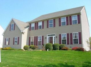 86 Pine Tree Dr, Royersford, PA 19468