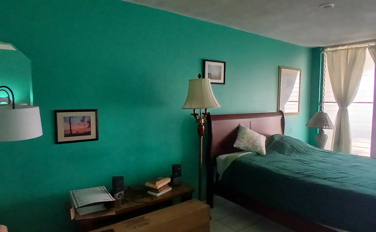 Studio, 550 sqft, $1,100 — Photo 1