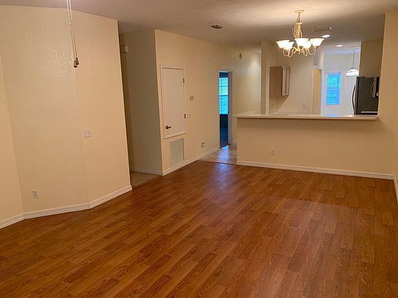 2nd image of 231 NE 28th Ave APT 308