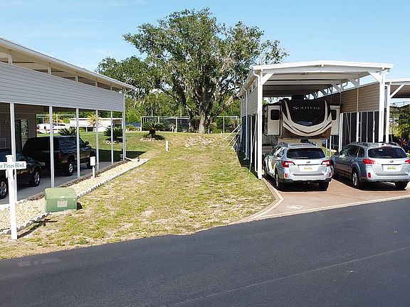 5th image of 308 Par Pines Blvd