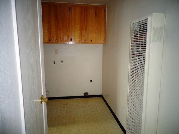 5th image of 547-549 Olive Ct