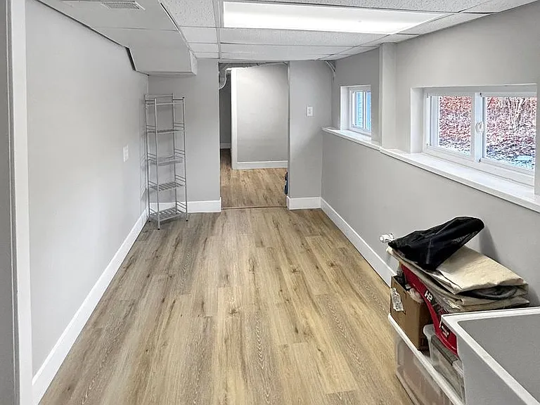62 Noblestown Rd — Photo 30