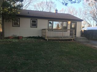 7144 Cliffside Dr, Racine, WI 53402