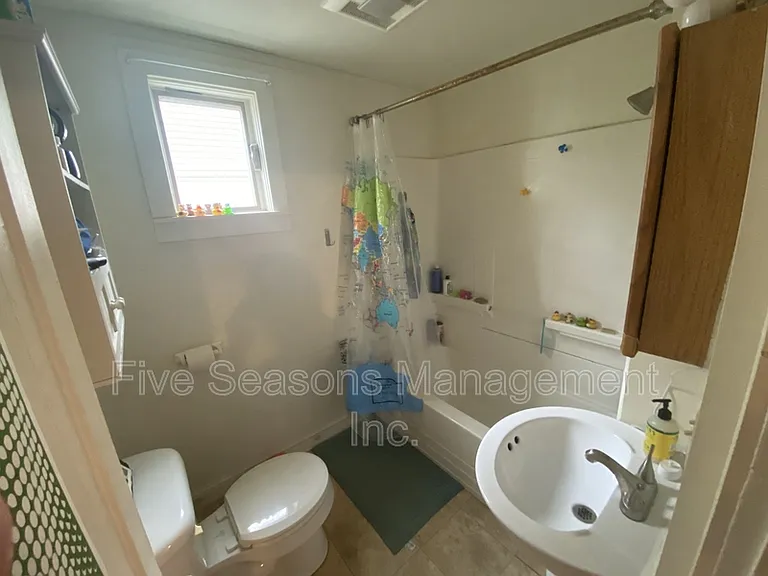 18-20 Hayward St #1 — Photo 24