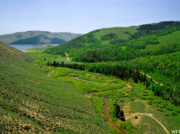 5575 N Dry Valley Rd, Helper, UT 84526