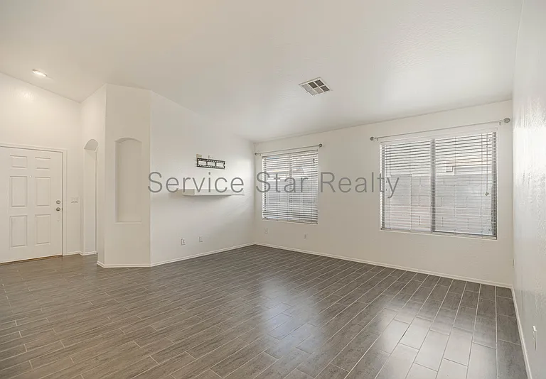 16867 W Belleview St — Photo 6