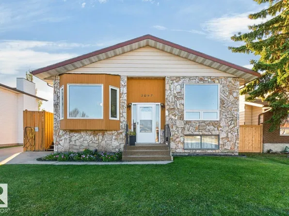 3047 143rd Ave NW, Edmonton, AB T5Y 1M9