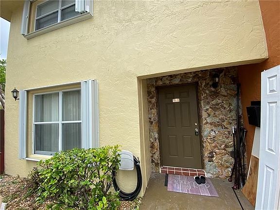 2nd image of 6634 SW 41st St