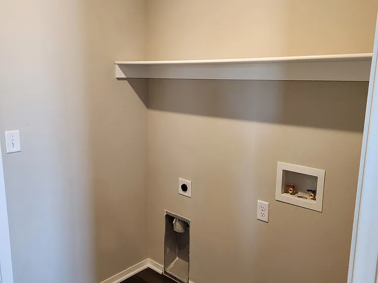 2448 N Raven Ln — Photo 18