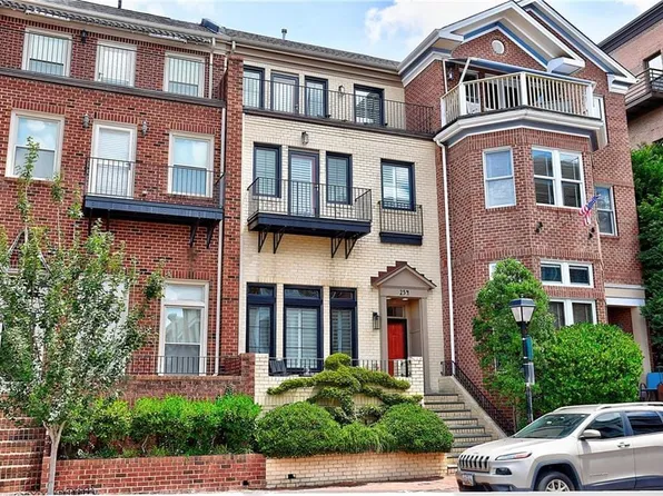 254 W Tazewell St, Norfolk, VA 23510