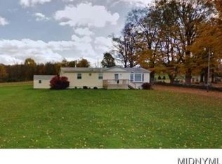 2144 Graffenburg Rd, Sauquoit, NY 13456