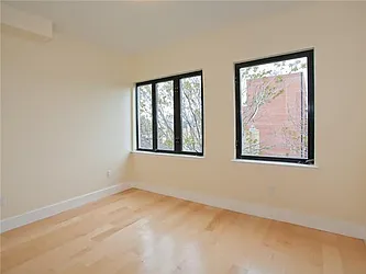 Sold by Avenue Sotheby's International Realty