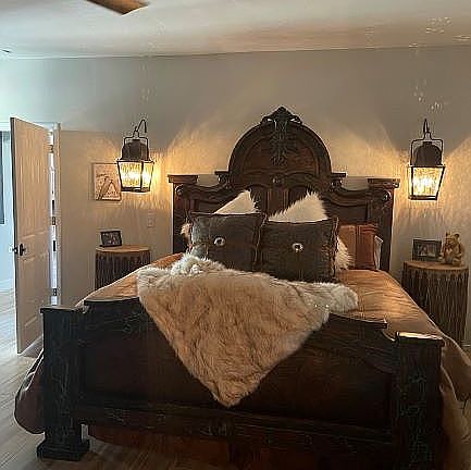 4th image of 22412 N Los Caballos Dr