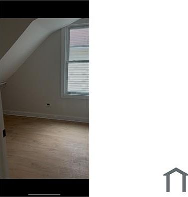 4th image of 3320 N California Ave APT 1