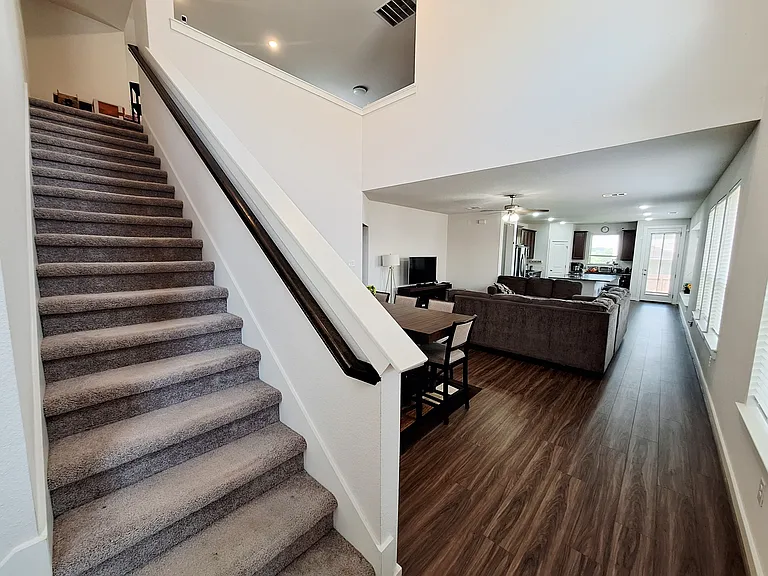 8000 Prairie Rye Dr — Photo 6