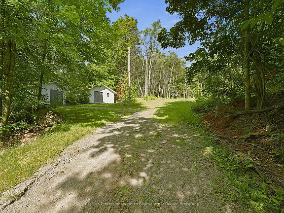 4th image of 1312 Clement Lake Rd