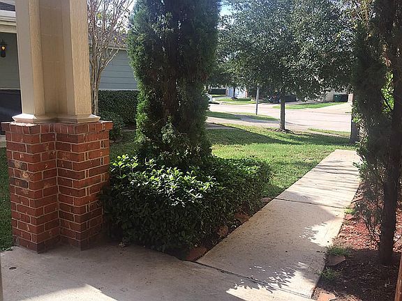 3rd image of 13203 Skyview Green Dr