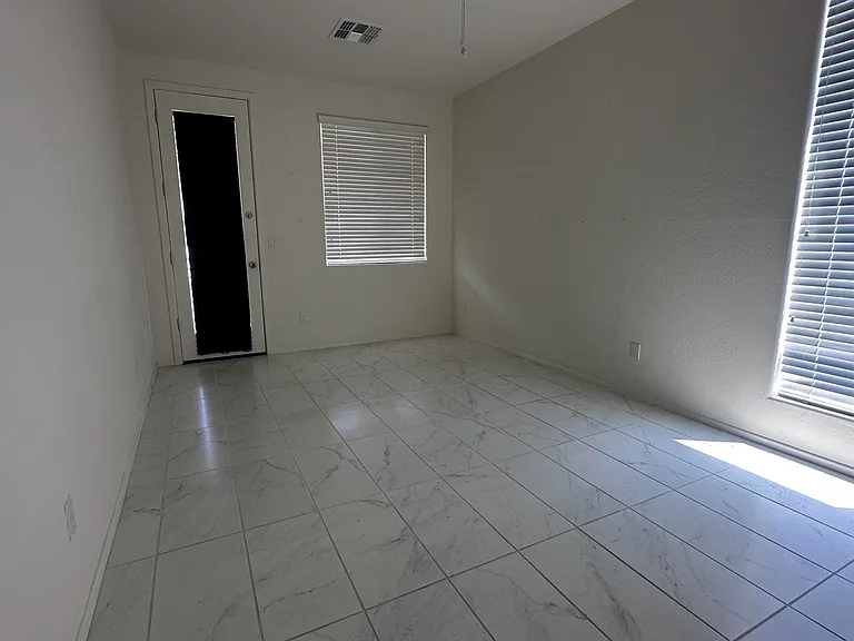 1250 N Abbey Ln #272 — Photo 14