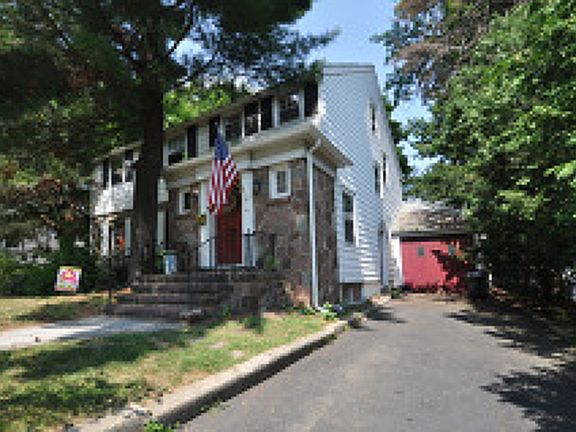 2nd image of 149 Mount Pleasant Ave
