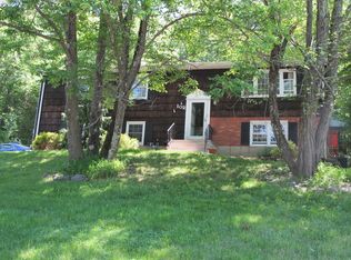 102 Wesley Dr, West Milford, NJ 07480