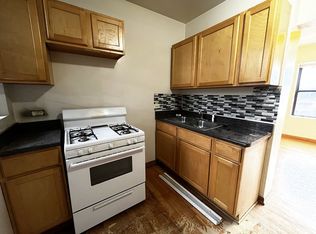 7339 S Coles Ave APT 3W, Chicago, IL 60649
