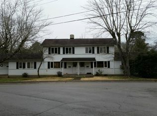 102 Viking Rd #102, Oak Ridge, TN 37830