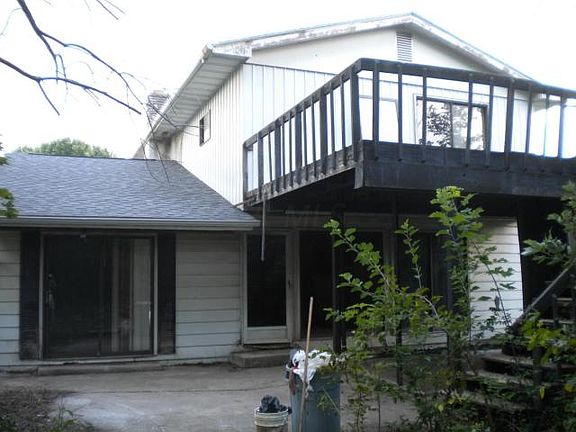 2nd image of 5296 Sandalwood Ct
