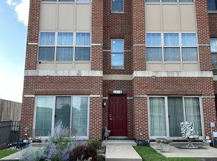 1815 Riverwoods Dr, Melrose Park, IL 60160