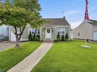 1204 Wheatsheaf Rd, Roselle Boro, NJ 07203
