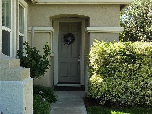 4th image of 956 Heartland Dr