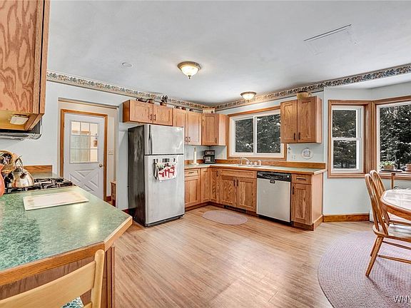 3rd image of 71 Willis Rd