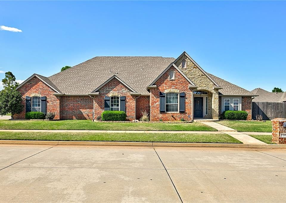 1st image of 1301 Excalibur Ct