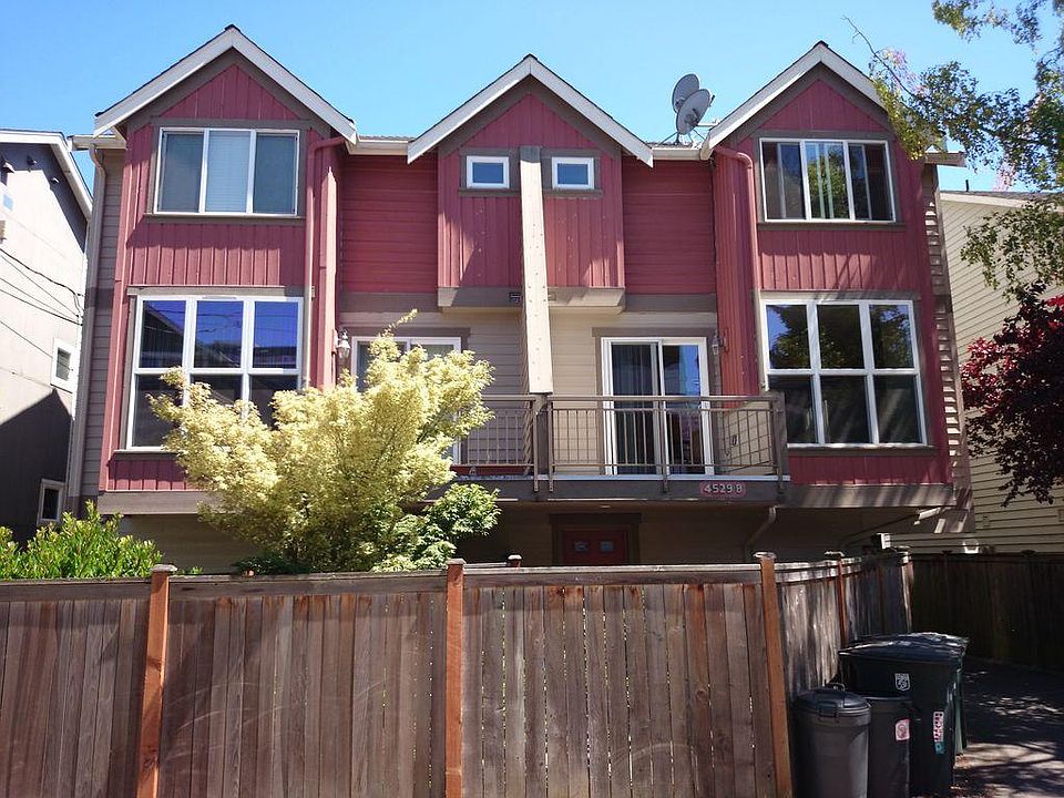 1st image of 4529 40th Ave SW #A