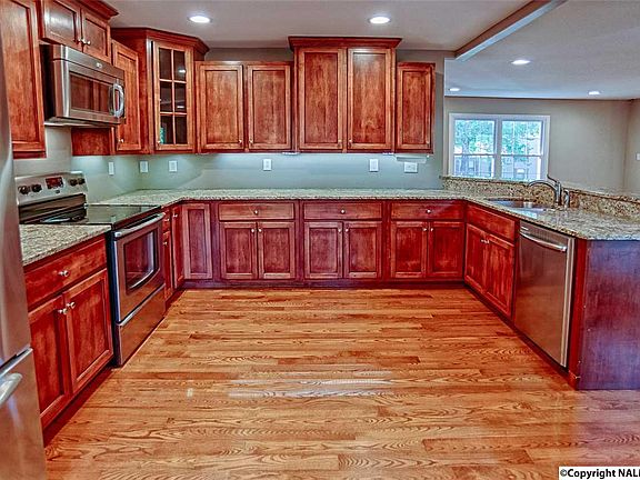 5th image of 2525 Willena Dr SE