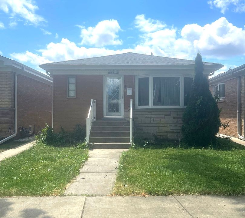 1st image of 7519 W Winnemac Ave